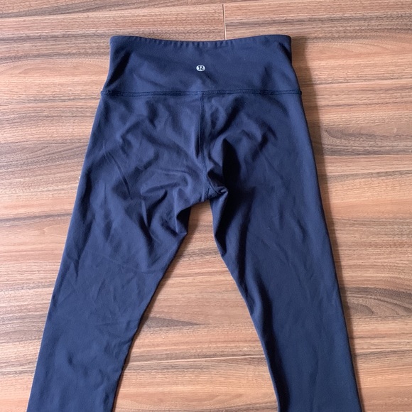 Lululemon wunder under leggings Navy sz 4 - Picture 8 of 11